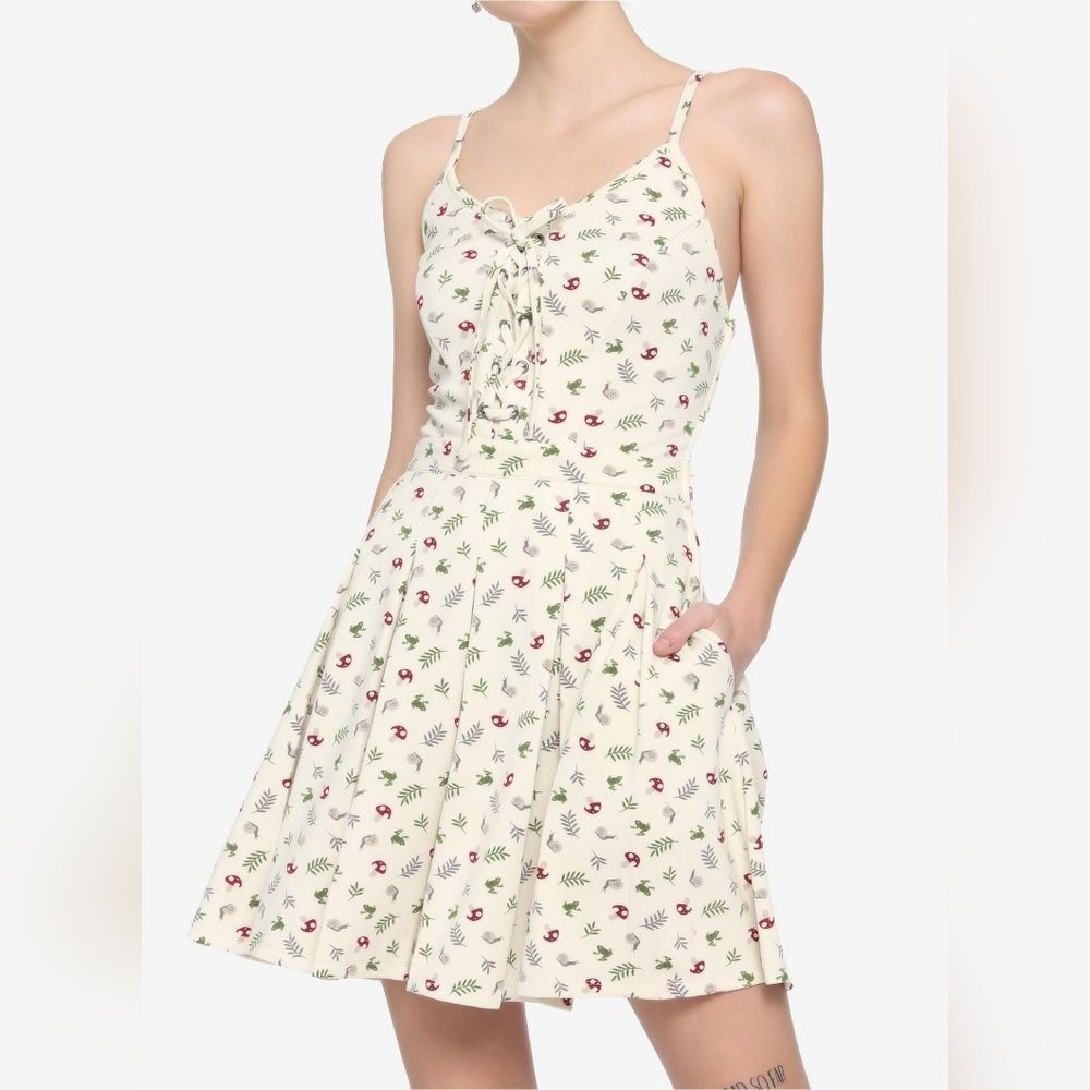 Hot Topic Ivory Frog & Mushroom Lace-Up Mini Dress Small